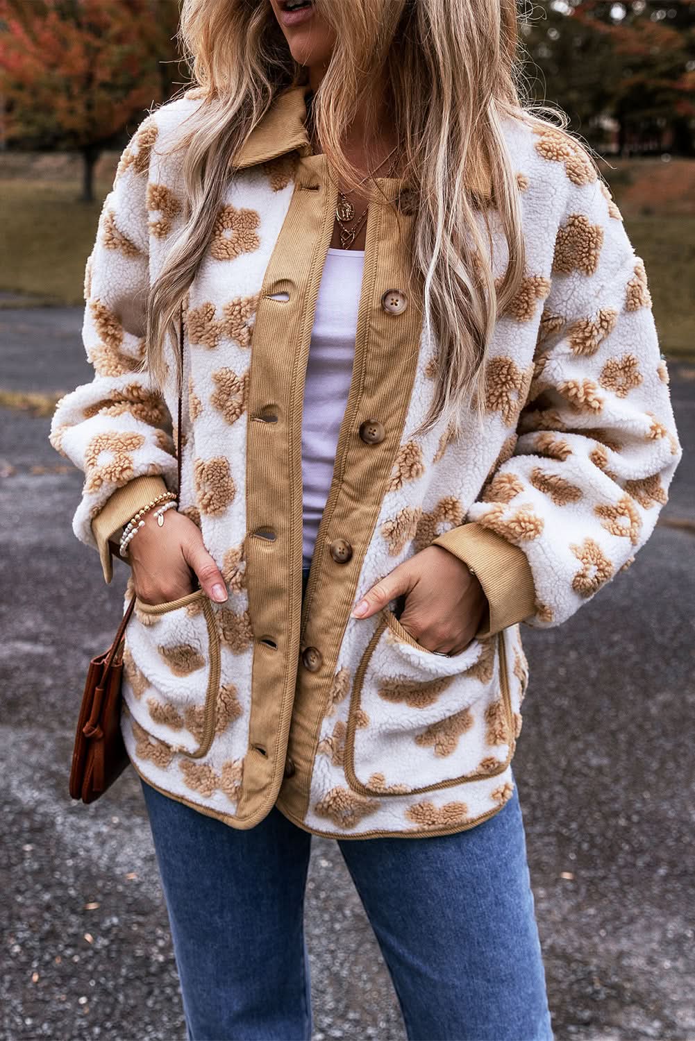 Charming beige flower fleece jacket - Love Salve